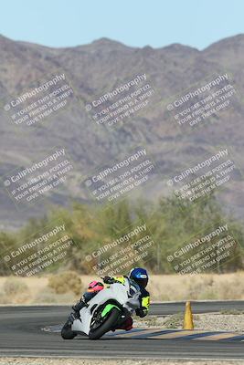 media/Oct-30-2025-Racers Edge (Thu) [[dabbdaf680]]/3-B Group/Session 5 (Turn 6)/